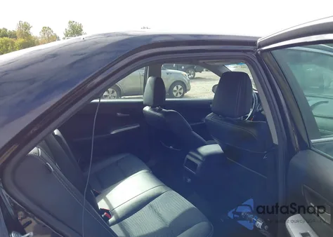 2012 Toyota Camry Se Limited Edition z USA, uszkodzony, nr VIN 4T1BF1FK7CU172055